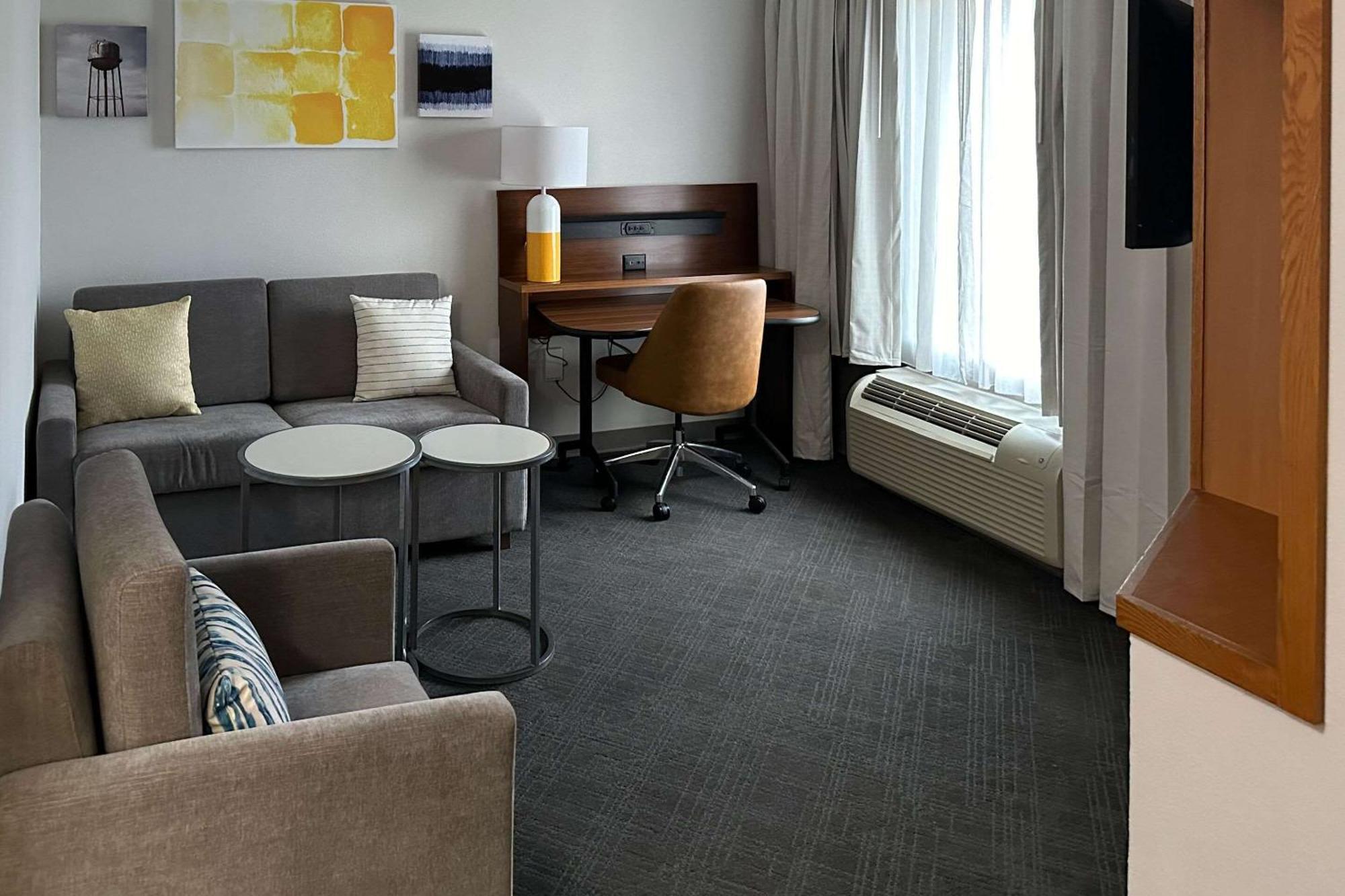 Comfort Inn & Suites Akron South Luaran gambar