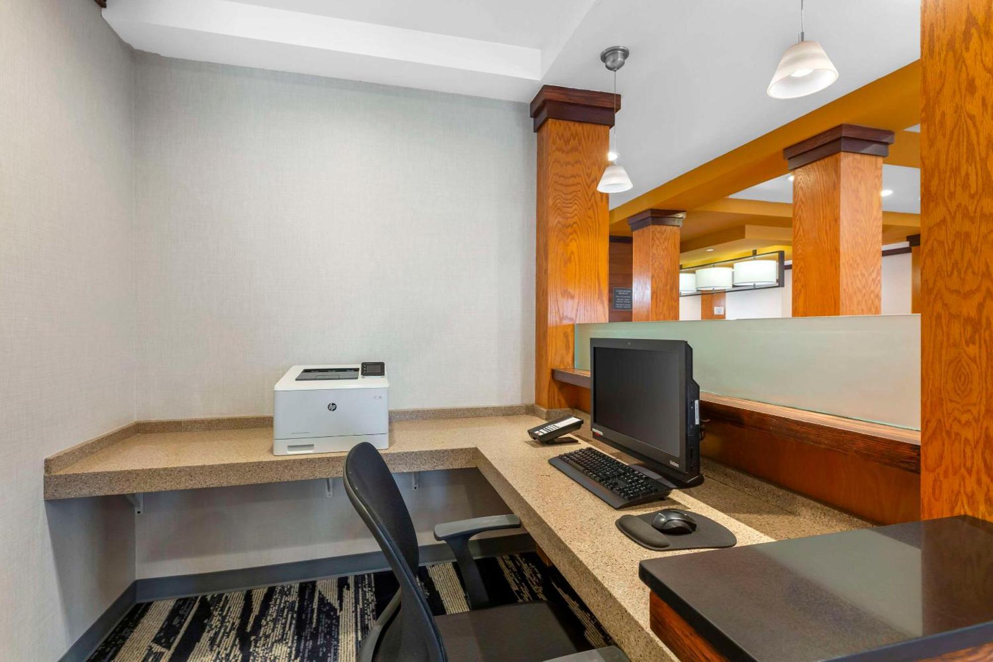 Comfort Inn & Suites Akron South Luaran gambar