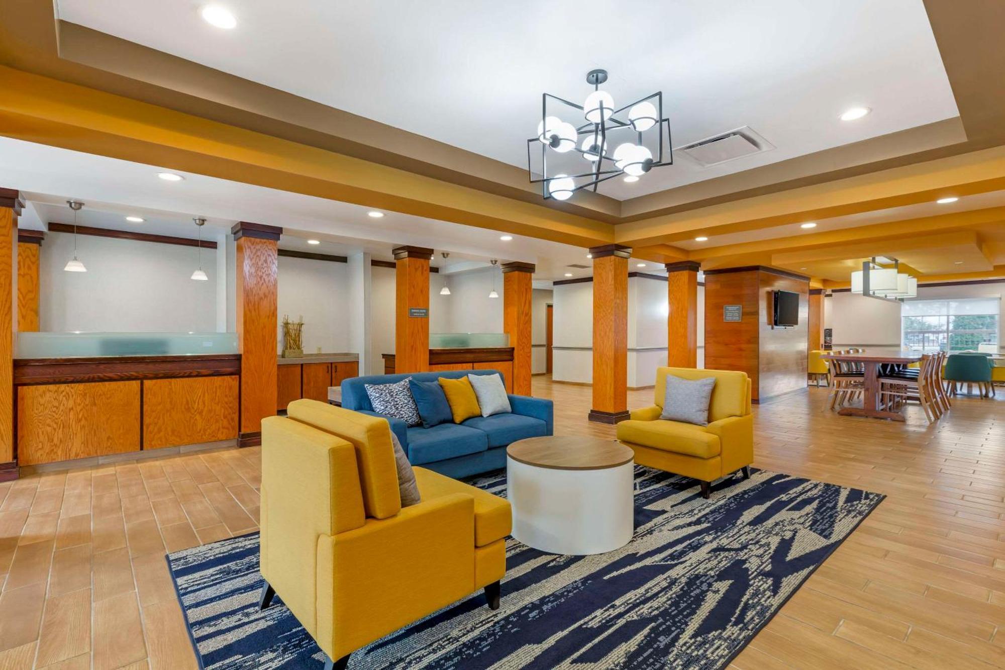 Comfort Inn & Suites Akron South Luaran gambar