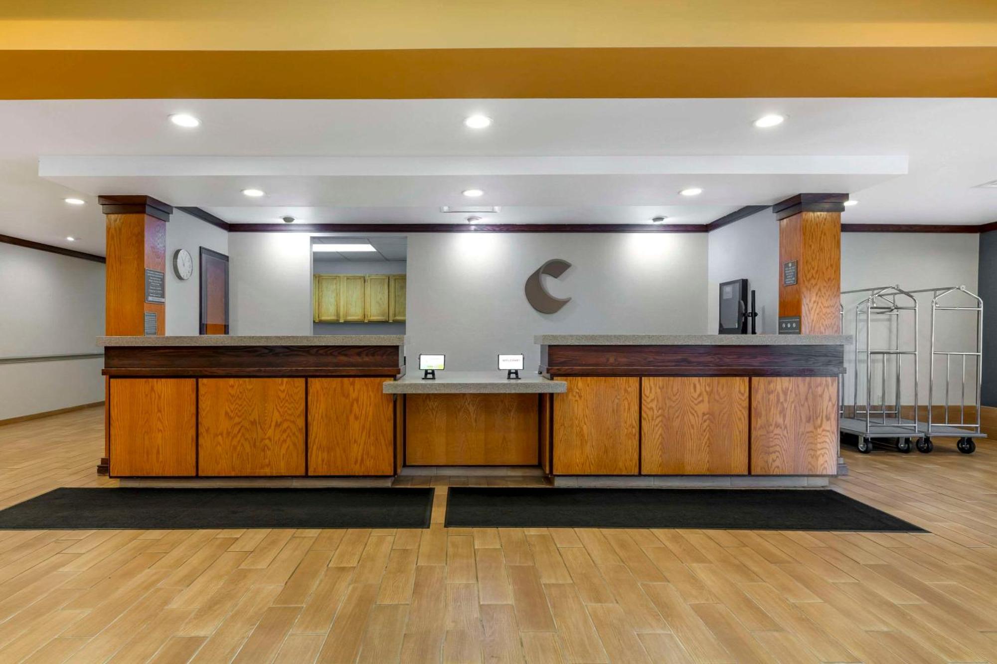 Comfort Inn & Suites Akron South Luaran gambar