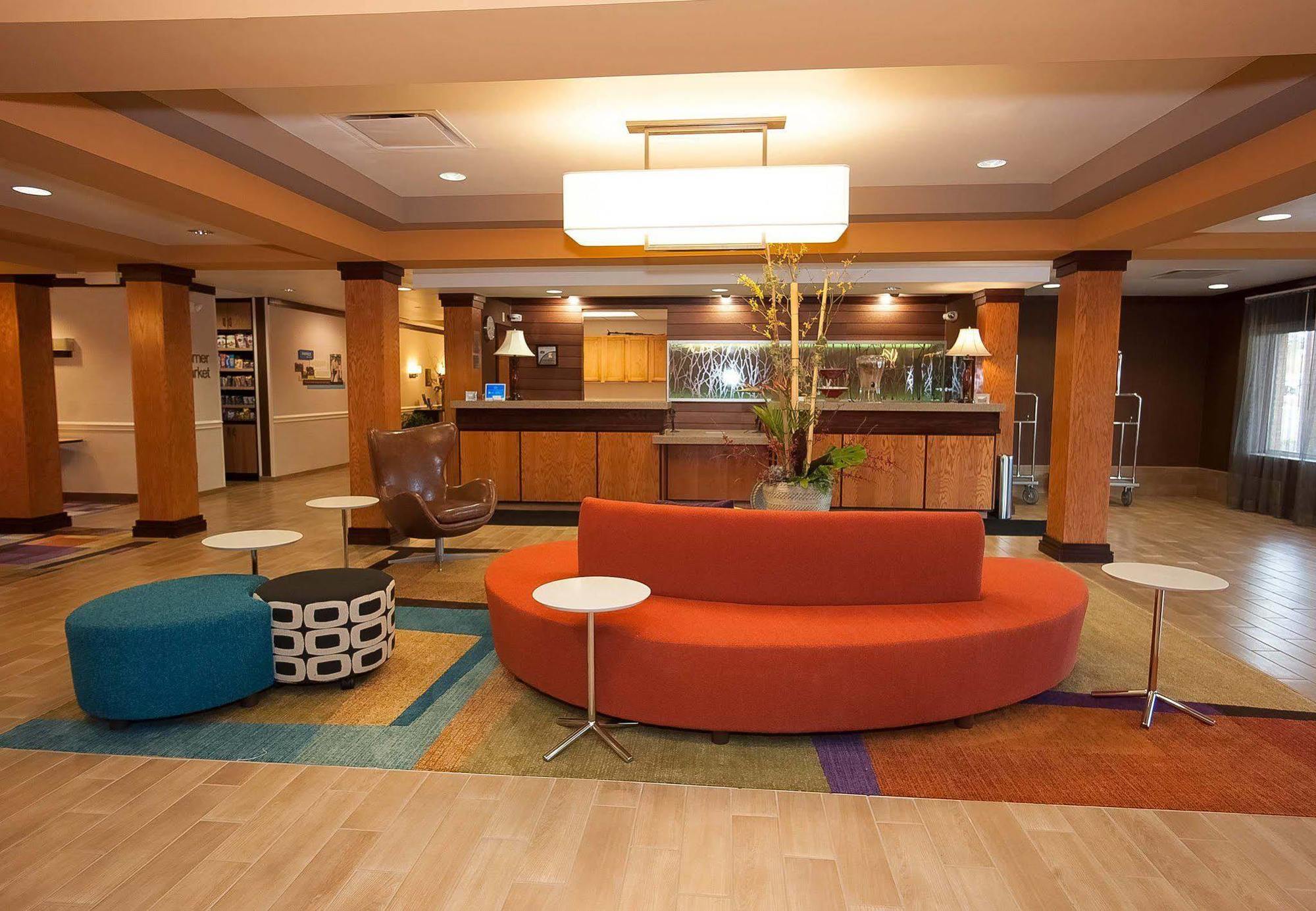 Comfort Inn & Suites Akron South Luaran gambar